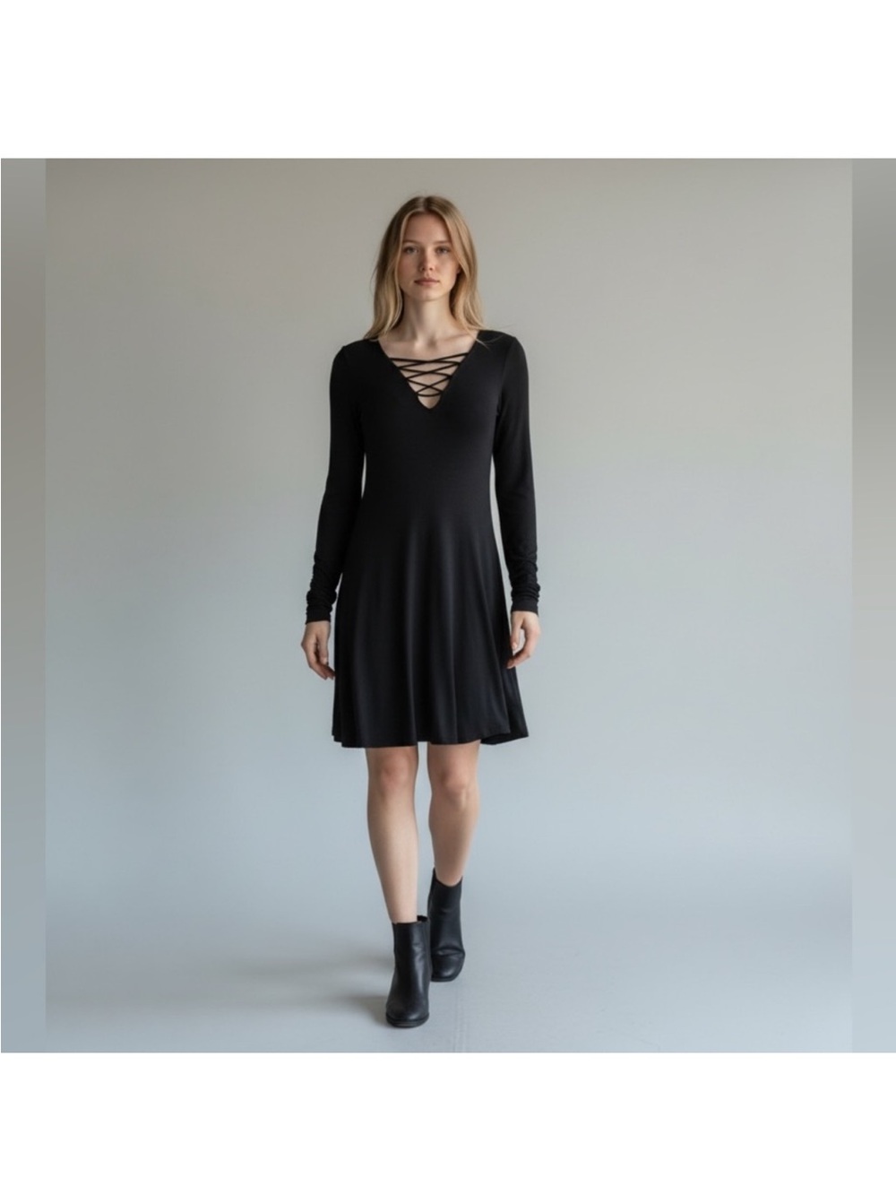 Express Black Womens Long-Sleeve Stretch Crisscross V-Neck Mini Dress